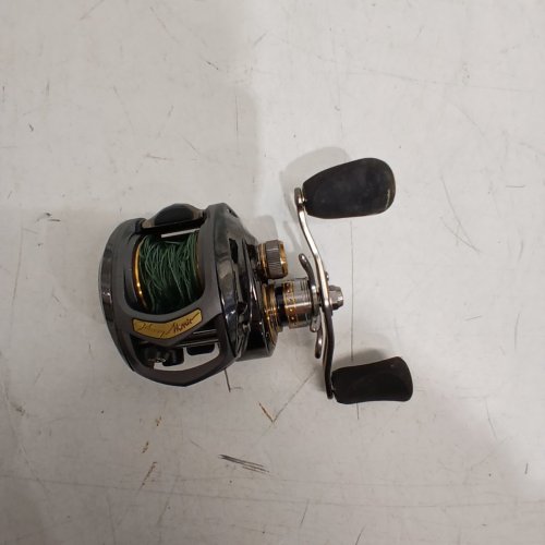 BPS JOHNNY MORRIS SIGNATURE SERIES BAITCAST REEL - LEFT HAND - SIZE 10 - 6.8:1 GEAR RATIO (MODEL: JSG10HLA) image 3