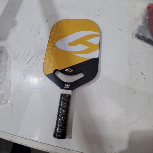 SINSHAM CARBON FIBER PICKLEBALL PADDLE - 13.5 MM - YELLOW AND BLACK image 4