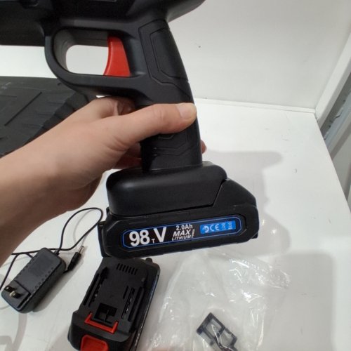 SUSUZI PORTABLE ELECTRIC CORDLESS PRESSURE POWER WASHER WITH 2 BATTERIES - 21V/16FT HOSE - (MODEL:687444578311) image 2