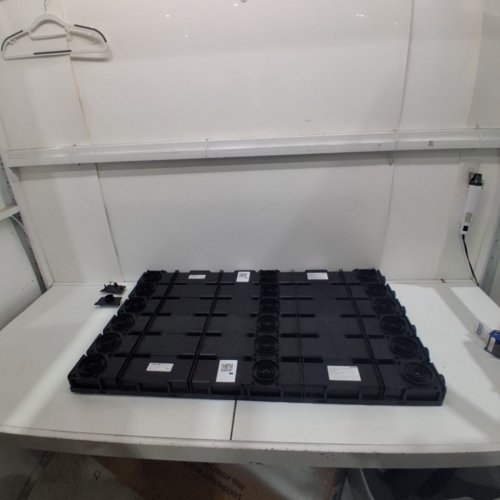 6PK TRENCH DRAIN SYSTEM WITH PLASTIC GRATES AND 6 END CAPS - 39.6" X 4.1" X 2.4" - BLACK (MODEL: ID80*36MM) image 3