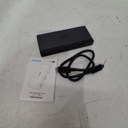 ANKER USB-C HUB - 1.6FT - BLACK (MODEL: 556) image 3