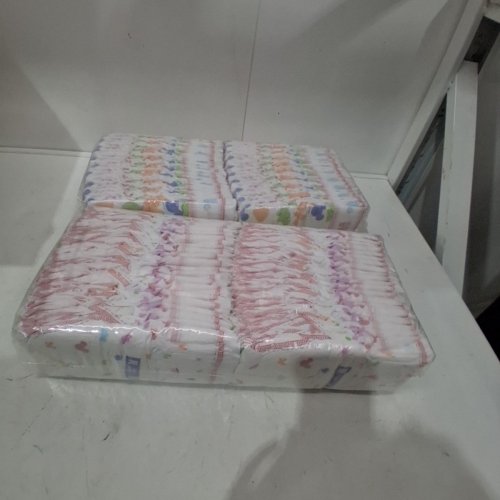 80PK HUGGIES SNUG & DRY DIAPERS - SIZE 8 - MICKEY MOUSE image 2