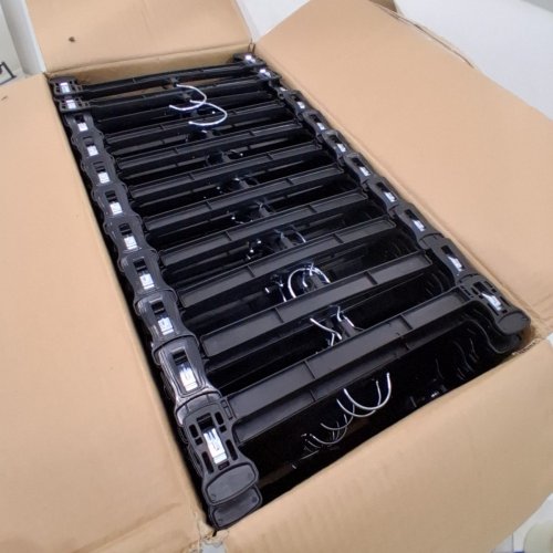 200PK CLEANERS SUPPLY STANDARD GRIP HANGERS - BLACK image 2