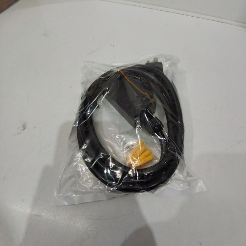 3-PRONGED PIGGYBACK EXTENSION CORD WITH INLINE SWITCH - 3.3FT - BLACK image 4