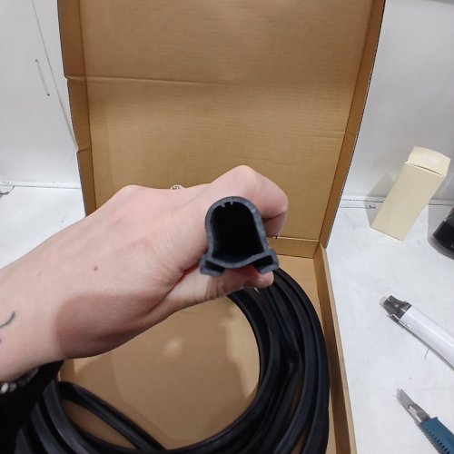 RUBBER DOOR WEATHERSTRIPPING SEAL -15FT - BLACK image 3