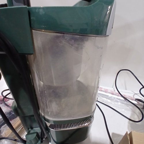 SHARK DETECT PRO DUOCLEAN LIFT-AWAY TWO BRUSHROOL SYSTEM VACUUM - EVERGREEN (MODEL : LA802C) image 4