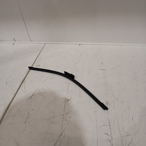 BOSCH REAR WINDOW WIPER BLADE - 15" (MODEL: A383H) image 2