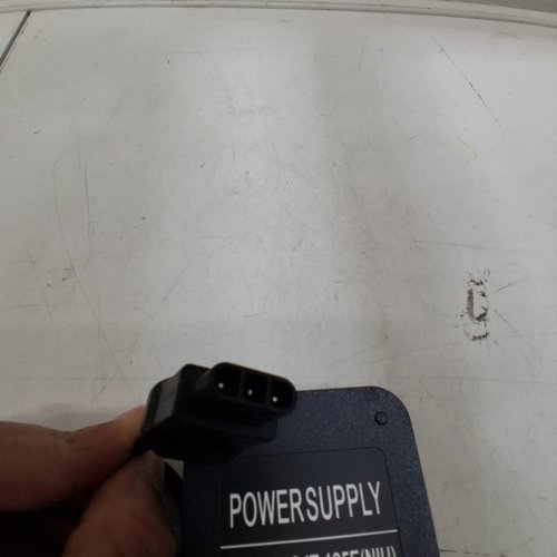ELECTRIC SCOOTER POWER SUPPLY - 5V - 2AMP -BLACK (MODEL: SJT-125E(NIU)) image 3