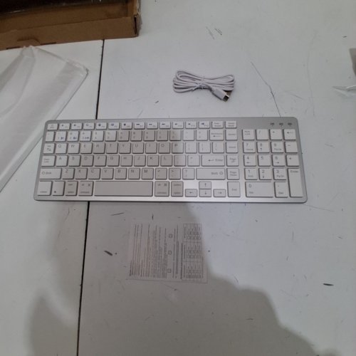 CIMETECH WIRELESS KEYBOARD WITH 2.4G USB AND BLUE TOOTH - SILVER image 3