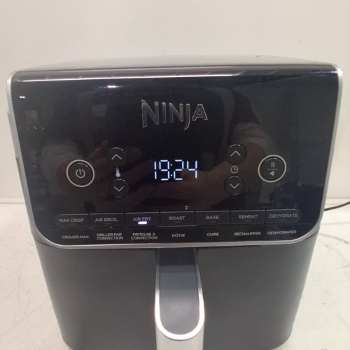 NINJA AIR FRYER PRO XL 7-IN-1 FRYER OVEN WITH MAX CRISP TECHNOLOGY - 6.5QT - BLACK - (MODEL: AF182AMZC) image 2