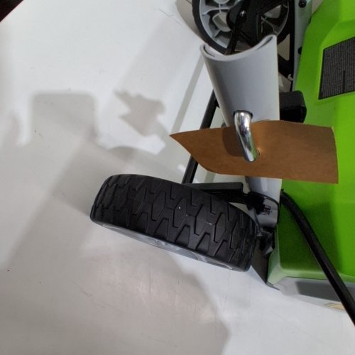 GREENWORKS CORDED SNOW THROWER - 10 AMP 16" - GREEN/BLACK (MODEL: SNA103) image 4