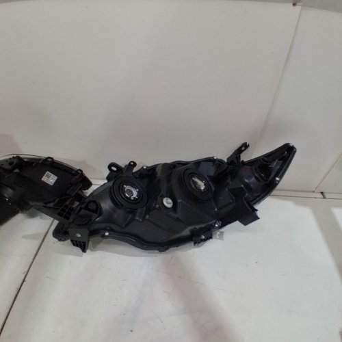 2PC WEELMOTO HEADLIGHTS ASSEMBLY COMPATIBLE WITH 2009-2010 TOYOTA COROLLA S/LE/XLE image 4