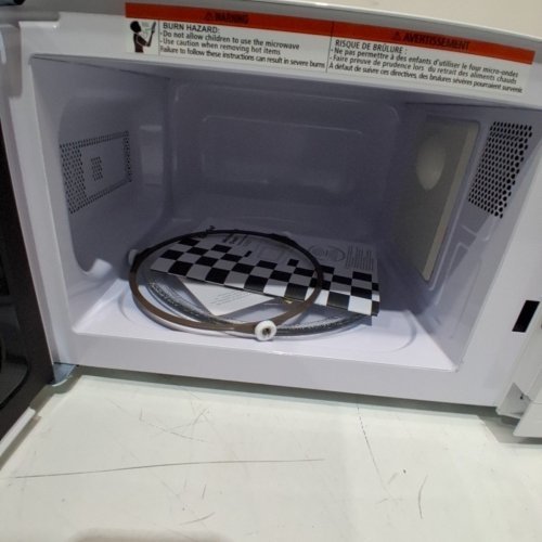 COMFEE COUNTERTOP MICROWAVE OVEN - 0.7 CU.FT/700W - WHITE (MODEL: CM-M201KWH) image 4