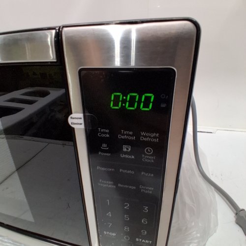 BLACK + DECKER DIGITAL PUSH BUTTON DOOR MICROWAVE OVEN - 700W - BLACK/STAINLESS STEEL (MODEL: EM720CB7-P) image 2