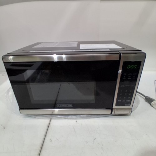 BLACK + DECKER DIGITAL PUSH BUTTON DOOR MICROWAVE OVEN - 700W - BLACK/STAINLESS STEEL (MODEL: EM720CB7-P) image 3