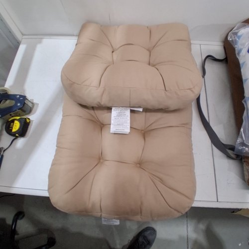 2PK RACE LEAF TUFTED MEMORY FOAM PATIO CHAIR CUSHIONS WITH NON-SLIP BACKING - 17" X 17" - BEIGE image 2
