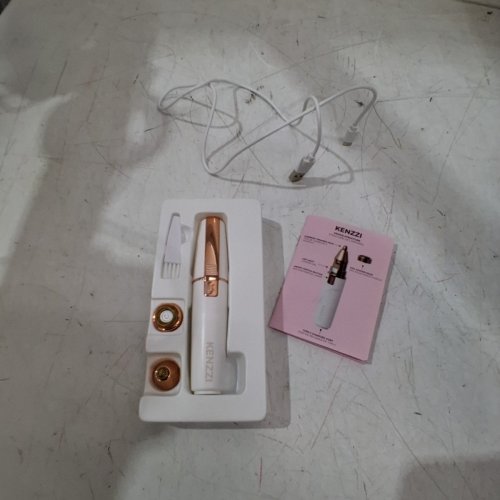 KENZZI 2-IN-1 RECHARGEABLE EYEBROW & FACE SHAVER WITH BUILT-IN LED LIGHT - WHITE/ROSE GOLD (MODEL: 6PRV5KYFS2E9) image 3