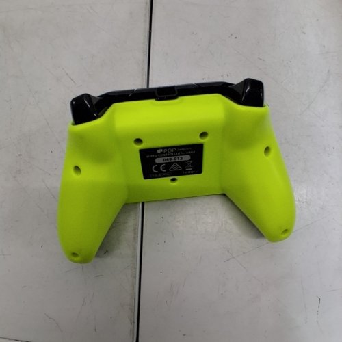 XBOX PDP WIRED CONTROLLER - ELECTRIC CARBON image 4