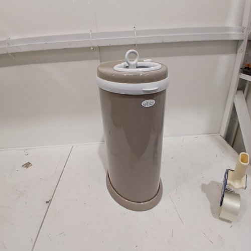 UBBI STEEL WITH SAFETY LOCK DIAPER PAIL - 13GAL - TAUPE image 2