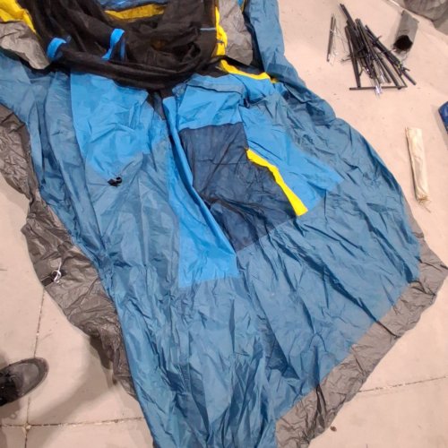 BPS 8-PERSON HYBRID TUNNEL TENT WITH SCREEN PORCH - 14FT X 8FT X 78" - BLUE/YELLOW image 4