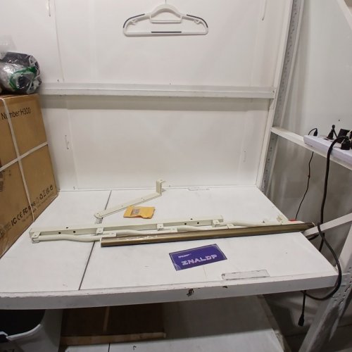 ZNALDP FOLDING BED RAIL - 37" image 2