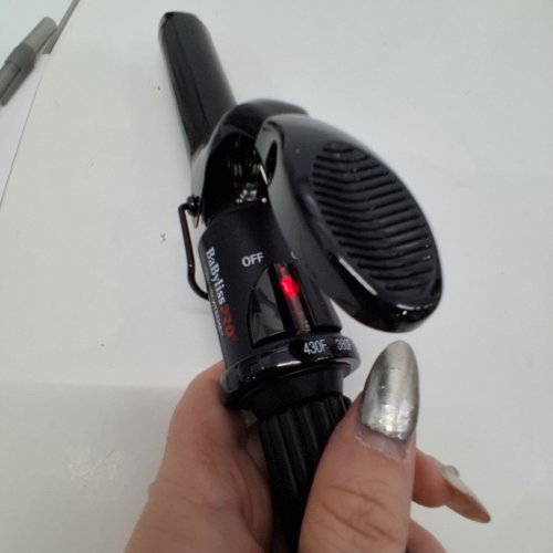 BABYLISSPRO CERAMIC CURLING IRON WITH SPRING HANDLE - 1" - BLACK (MODEL: BABC100SNC) image 2