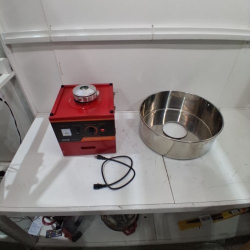 VEVOR COMMERCIAL XL COTTON CANDY MAKER MACHINE - RED/BLACK, (MODEL: MHTJJPZY01) image 3