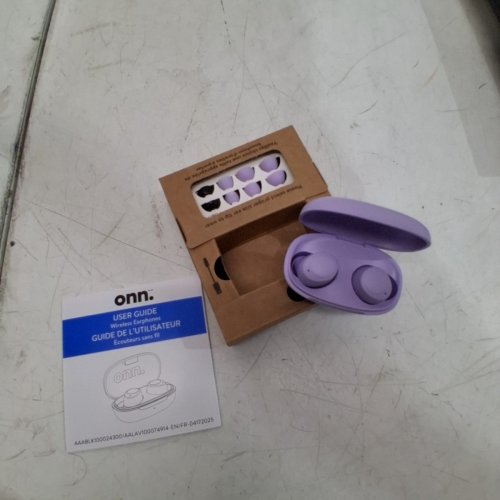 ONN. WIRELESS BLUETOOTH EARPHONES WITH ADAPTIVE NOISE CANCELLATION & CHARGING CASE - LILAC (MODEL: AALAV100074914) image 3