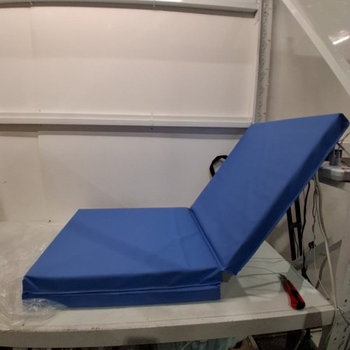 CAP BARBELL ALL PURPOSE FOLDING ANTI TEAR EXERCISE MAT - 72" X 24" X 2" - BLUE - (MODEL: MTIS-9263-BL10P) image 2