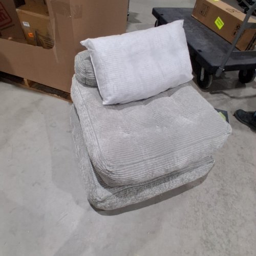 EJC FOLDING SOFA CHAIR BED/CONVERTIBLE FUTON COUCH -35.4 L X 33.5" 76.4" W -GREY (MODEL:QY-SMLRSF004) image 2