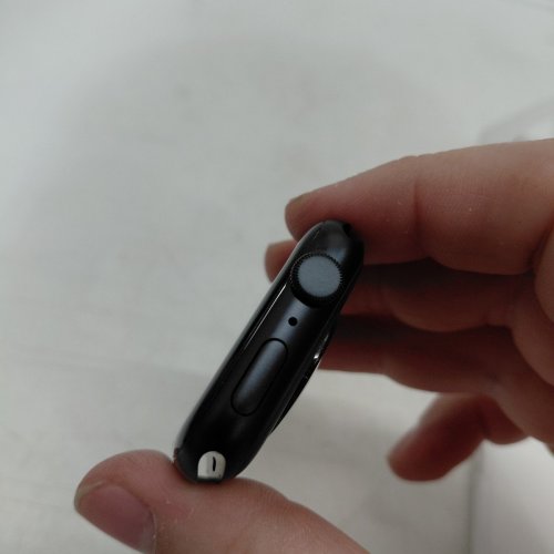 APPLE WATCH SE THIRD GEN (GPS 44 MM) SMART WATCH W/MIDNIGHT ALUMINIUM CASE WITH MIDNIGHT SPORT BAND image 9