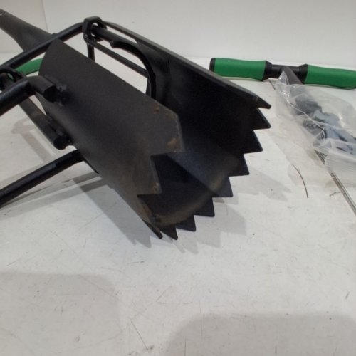 BULB PLANTER - SOD PLUGGER - GREEN / BLACK (ITEM: US5-1977) image 4