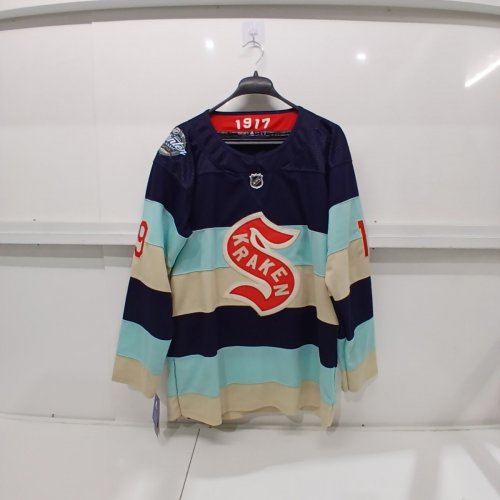 UNISEX ADULTS ADIDAS SEATTLE KRAKEN NHL OFFICIAL 2024 WINTER CLASSIC HOCKEY JERSEY - 46 - #19 JARED MCCANN image 2