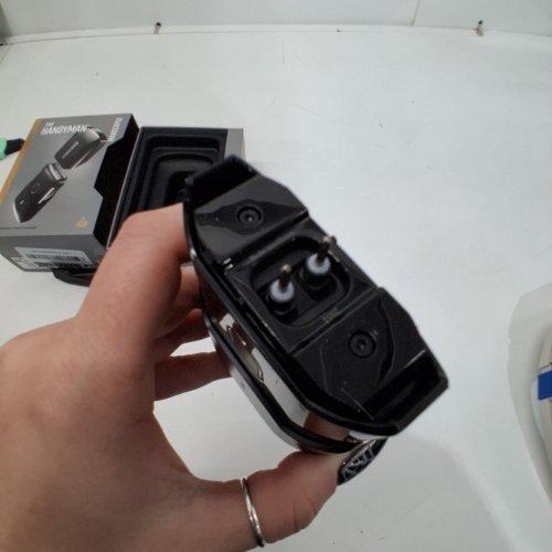 MANSCAPED™ THE HANDYMAN™ COMPACT PORTABLE WATERPROOF FACE SHAVER - BLACK image 4