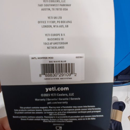 YETI HOPPER M30 2.0 PORTABLE SOFT COOLER WITH MAGSHIELD ACCESS, 25" X 12" X 17.5", 26 CANS - BIG WAVE BLUE (MODEL: 18060131119) image 2