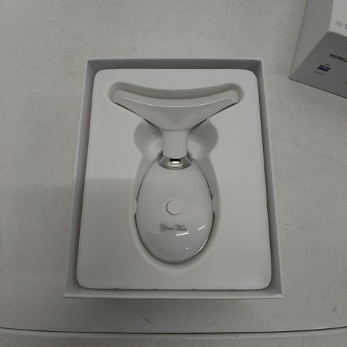 GILUKIYU FACE AND NECK MASSAGER WITH 3 COLOUR MODES FOR THERMAL, VIBRATION, AND MONOCURRENT - 2.5W - WHITE (MODEL: ES-1081) image 3