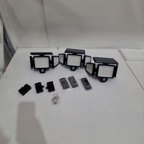 3PK SOLAR POWERED OUTDDOR LIGHTS WITH MOTION SENSOR AND REMOTE CONTROL - 6500K, 2500LM - BLACK image 3