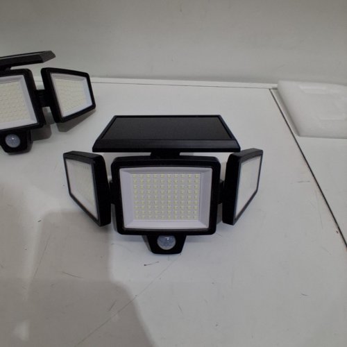 3PK SOLAR POWERED OUTDDOR LIGHTS WITH MOTION SENSOR AND REMOTE CONTROL - 6500K, 2500LM - BLACK image 4