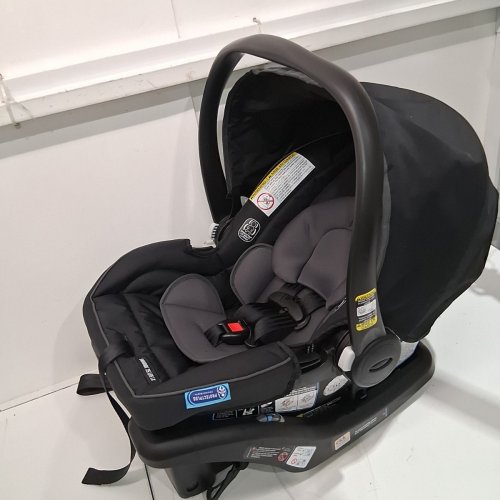 GRACO SNUGRIDE 35 LITE LX INFANT CAR SEAT - 4-35LBS CAPACITY - GOTHAM FASHION BLACK/GREY (MODEL: 2143034) image 8