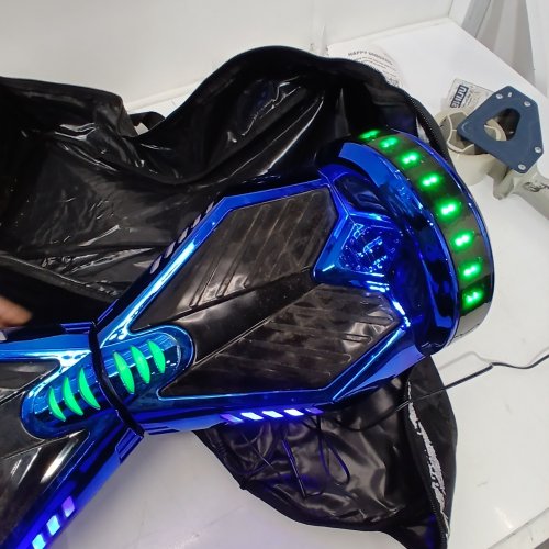 WEELMOTION HOVERBOARD ALL TERRAIN 6.5" WHEELS / VIBRANT LIGHTS & MUSIC SPEAKER - 220LBS MAX - CHROME BLUE (MODEL: WM-05) image 3