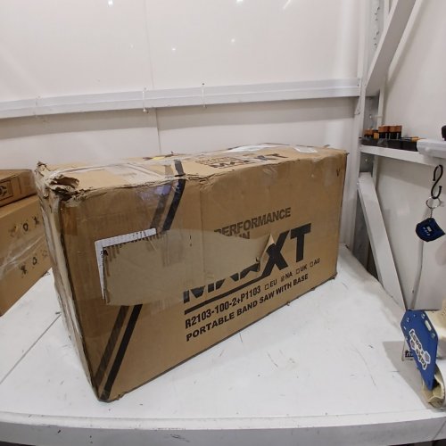MAXXT BAND SAW WITH LIGHTWEIGHT ALUMINUM BASE WITH 10 AMP 5 INCH DEEP CUT BANDSAW - METAL - (MODEL: R2103) image 9