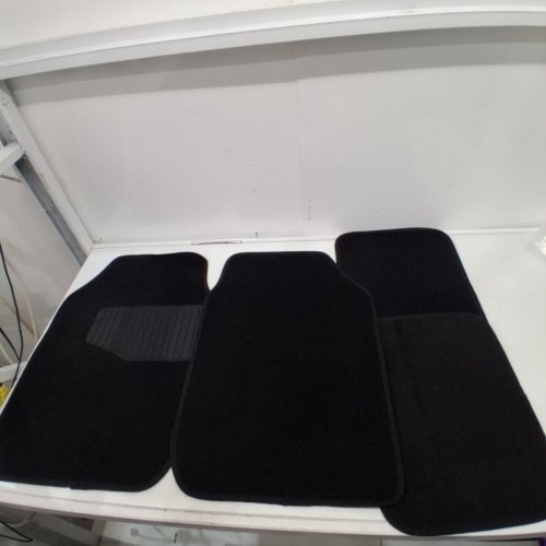 4PC AMAZON BASICS UNIVERSAL CARPETED FLOOR MATS - BLACK image 2