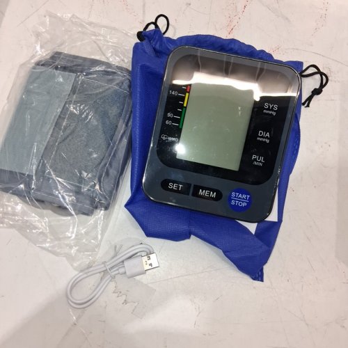 BLOOD PRESSURE MONITOR WITH 3 COLOUR BACKLIT SCREEN 2X99 MEMORY WITH UPPER ARM LARGE CUFF - BLACK (MODEL: BSX525) image 3