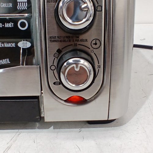 HAMILTON BEACH 6-SLICE TOASTER OVEN - STAINLESS STEEL (MODEL: 31340C) image 2