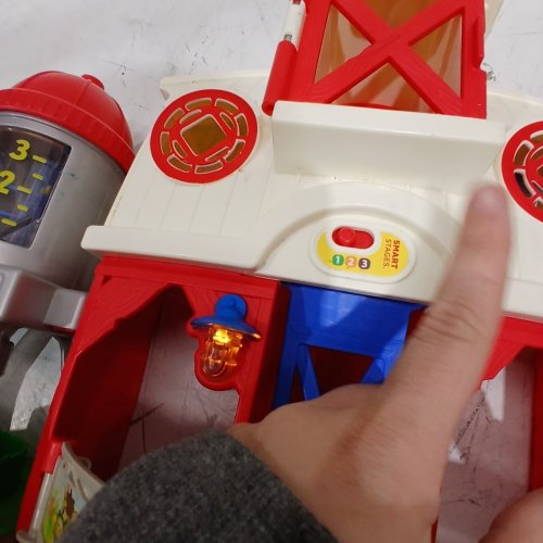 FISHER-PRICE LITTLE PEOPLE ANIMALS FARM PLAYSET - MULTICOLOUR (MODEL: JBH64) image 2