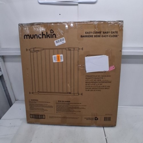 MUNCHKIN EASY CLOSE METAL BABY GATE - 29.5" - 2.25" X 31.5" - WHITE - (MODEL: 30035-SIOC) image 4
