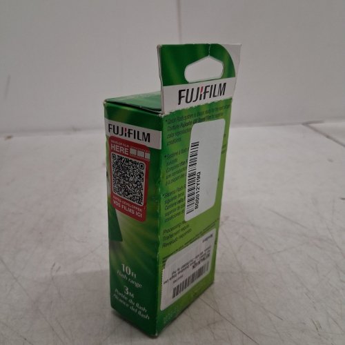 FUJIFILM QUICKSNAP SINGLE-USE CAMERA - GREEN image 3