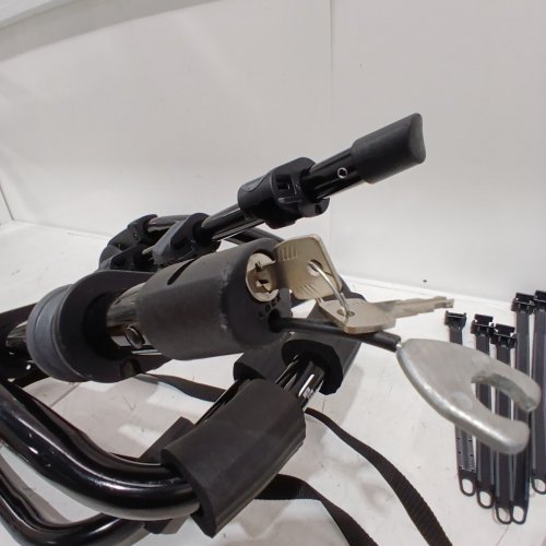 THULE GATEWAY PRO 3 REAR TRUNK MOUNTED BIKE RACK WITH LOCK KEYS - CARRIES UP TO 3 BIKES - BLACK (MODEL: 900700) image 5