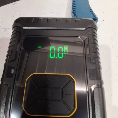 VTOMAN PORTABLE JUMP STARTER WITH AIR COMPRESSOR - 3000A 12 V 150 PSI - BLACK image 2