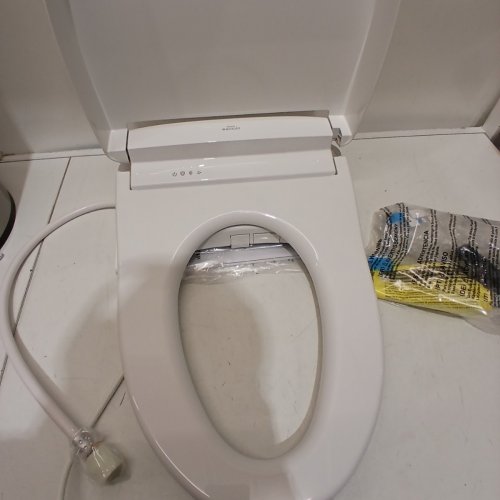 TOTOWASHLET S5 ELECTRONIC HEATED TOILET SEAT BIDET WITH CONTROLLER AND INSTANTANEOUS WATER HEATER - 21" X 15" - ELONGATED - WHITE (MODEL: SW3446#01) image 3